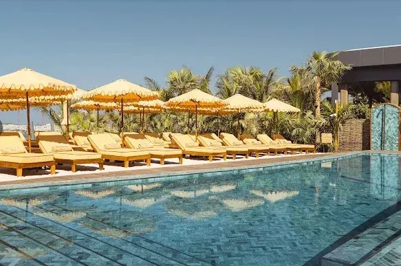 7. Ninive Beach A Majlis by the Sea