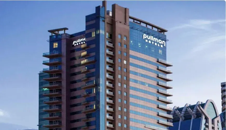 Pullman Dubai Jumeirah Lakes Towers