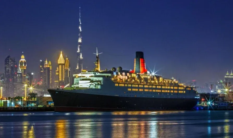 Queen Elizabeth 2 Hotel