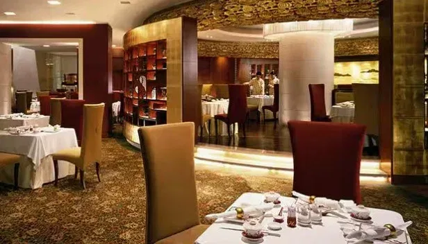 6. Shang Palace Dubai