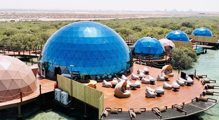 LUXEGLAMP UAQ for family